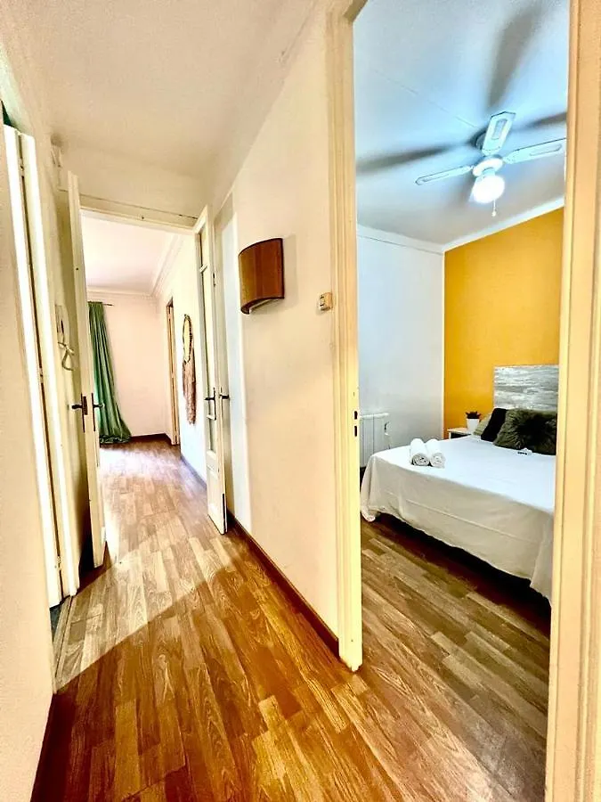 Big And Bright Apartment Bcn Barcelona 0*,  Španělsko